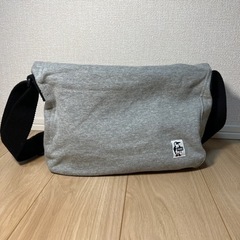 【美品】ちょい使いにオススメ！ショルダーバッグ