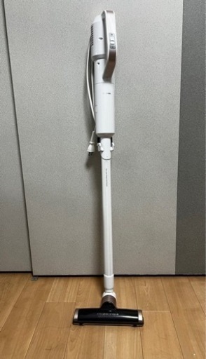 ハンディ掃除機　2018年製