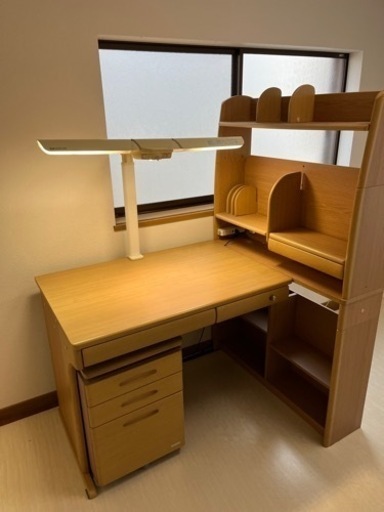 コイズミ　学習机