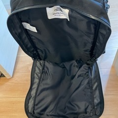 ザノースフェイス　THE NORTH FACE SHUTTLEシリーズの画像