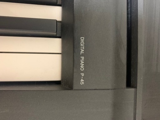 YAMAHA 電子ピアノ　P45B