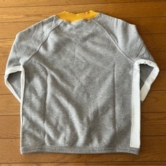 NIKEトレーナーの画像