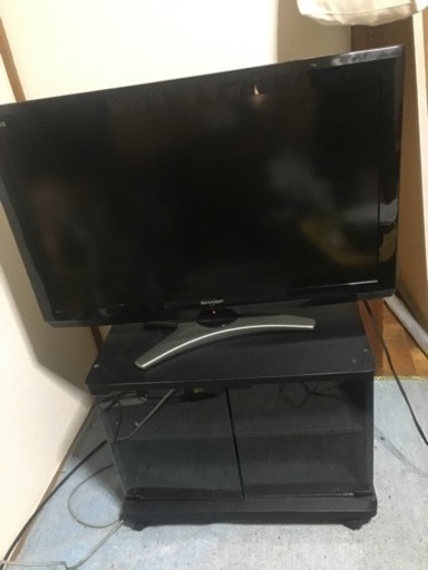 SONY AQUOS 32型液晶テレビとテレビ台