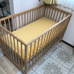 ベビーベッド(IKEA SNIGLAR) ＋マットレス付き！の画像