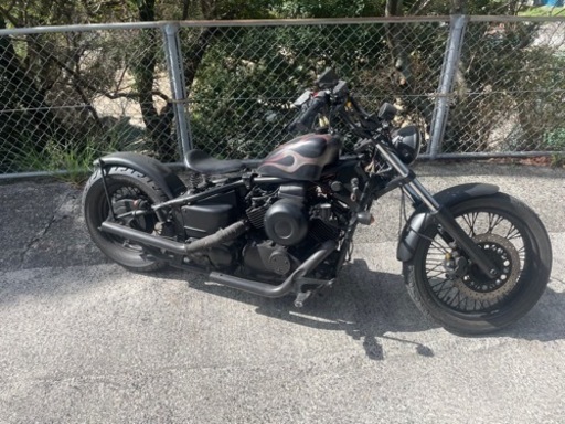 ドラッグスター400 全艶消し　カスタム