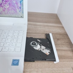 B64【FUJITSU♡SSD♡メモリ8GB】カメラ付ノートPC/初心者