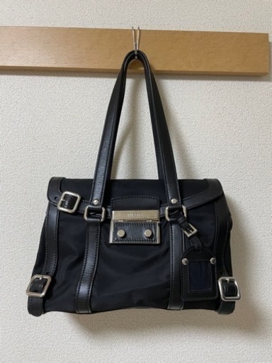 PRADA ハンドバッグ　黒　ナイロン　レザー