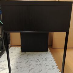 パソコンデスク(IKEA)_縦：50cm 横：73cm 高：75cm