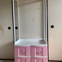 Hello Kitty子供収納　の画像