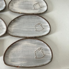 少し大き目の小皿5枚の画像