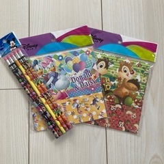 ディズニー折り紙と鉛筆セット