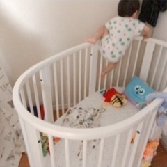 stokke ベット