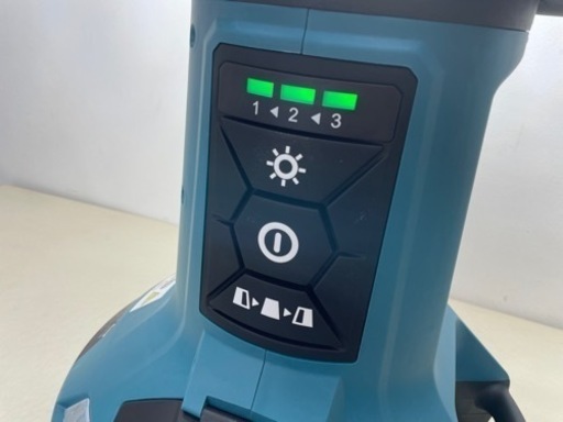 【未使用・開封品】makita マキタ 充電式エリアライト ML810 14.4V 18V AC100V 充電式ライト 取説 電源コード 箱付き 動作確認済み