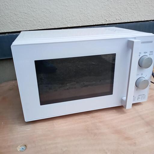【2022年製】ヤマダ 電子レンジ YMW-M17JW5 50Hz