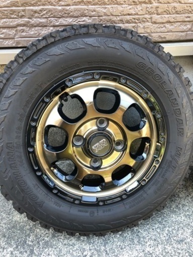 緊急‼️売り出し‼️人気のマッドクロスグレイズ12インチホイール＆タイヤセット