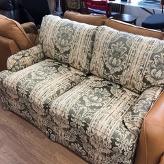【Thomasville】オシャレな2人掛けソファーお売りします！