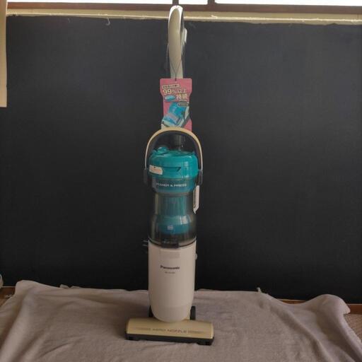 Pansonic　2012年製　MC-SU110A電気掃除機