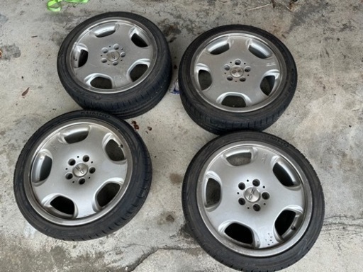 18インチ　8j+35 114.3 5h 4本 o.zレーシング　オペラ