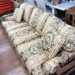 Thopasville】オットマン付き3人掛けソファーお売りします！