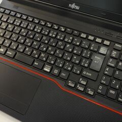 リサイクル品 富士通 ノートパソコンLIFEBOOK A574/H Corei5-4300M ※無線LAN DVDドライブ無しモデル　N-180の画像