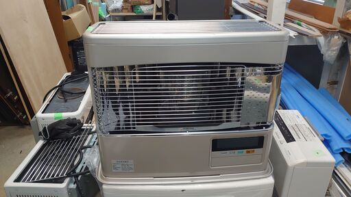 コロナ　2018年式FF式石油ストーブ　FF-6817PK