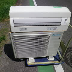  ダイキン　14畳～16畳用エアコン　AN40YCP-W [おも...