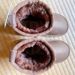 子供用ブーツの画像