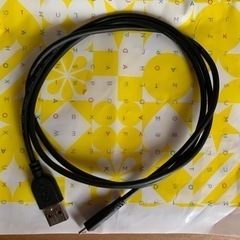 【値下げ3000円から2000円】ヤマハ 電子キーボード 37ミニ鍵盤 PSS-E30 Remie(レミィ) ホワイト クイズモード 自動伴奏機能搭載の画像