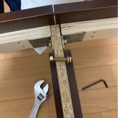 クイーンベッド　マットレスはなしの画像