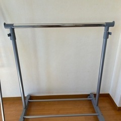 ハンガーラック