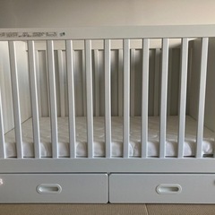 IKEA STUVA/FRITIDS ベビーベッド マットレス付き