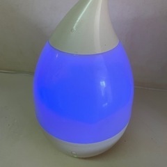 いろいろに光る加湿器