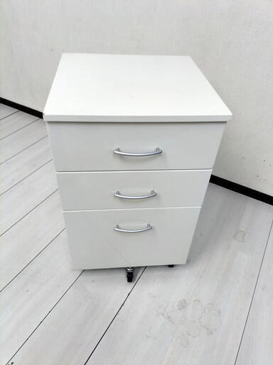 T【コレ見て！ 家具】　サイドテーブル　脇テーブル