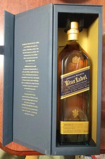 スッコッチウイスキー　ジョニーウォーカーブルーラベル　1000ml 豪華ボックス入