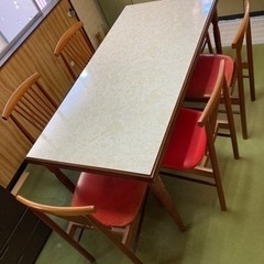 食卓テーブル+椅子6脚 差し上げます