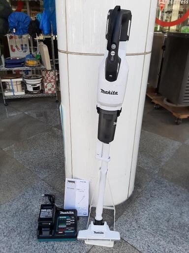 【引取先決まりました！】 掃除機 マキタ フルセット MAKITA CL003G 充電器 バッテリー スタンド付き 充電式クリーナー お店までご来店をお待ちしております！