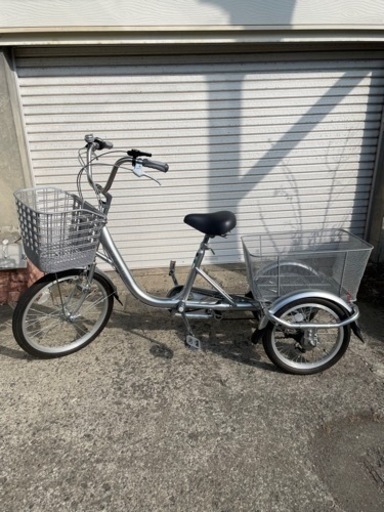 大人用三輪車　美品中古