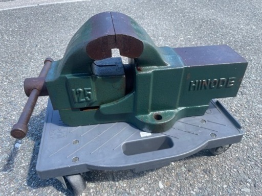 ■中古品 HINODE 日の出 バイス 125 万力 動作問題なし■