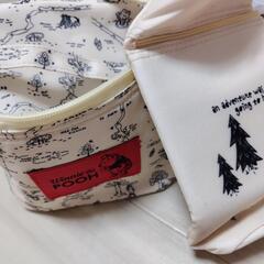 プーさん柄🧸ランチバック＆ペットボトルホルダー