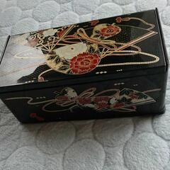 ミラー付きティッシュ入れの画像