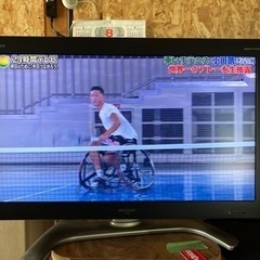 AQUOS 37incデジタルハイビジョンTV.    リモコン...