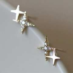 【新品】ピアスまとめ売り！配送可能の画像