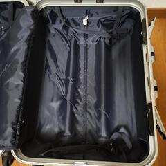 シフレ 鍵付き ハードフレーム スーツケース キャリーバッグ 紺の画像