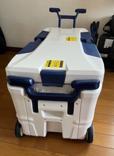 SHIMANOクーラーボックス（65L、85cm）