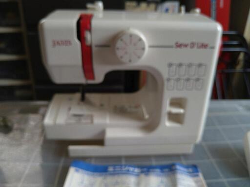 新品　ミシン