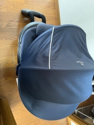 エールべべ　チャイルドシート　クルット6iグラン　ネイビー