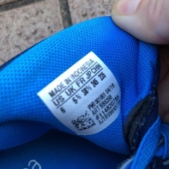 adidas スニーカー　23.5cmの画像