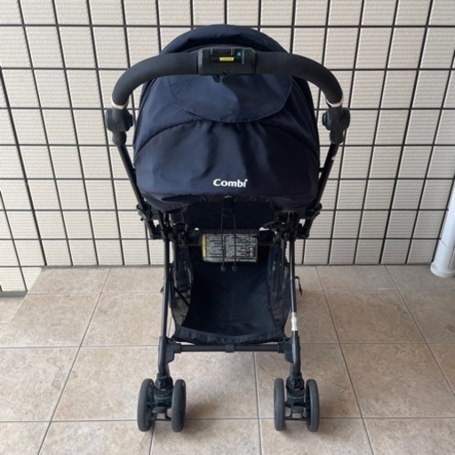 Combi スゴカルα 4キャス compact エッグショック