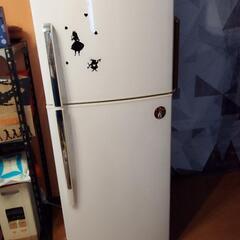 （値下げ）冷蔵庫　232L　洗濯機と同時で配達無料　2ドア ホワ...
