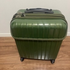 キャリーケースの画像